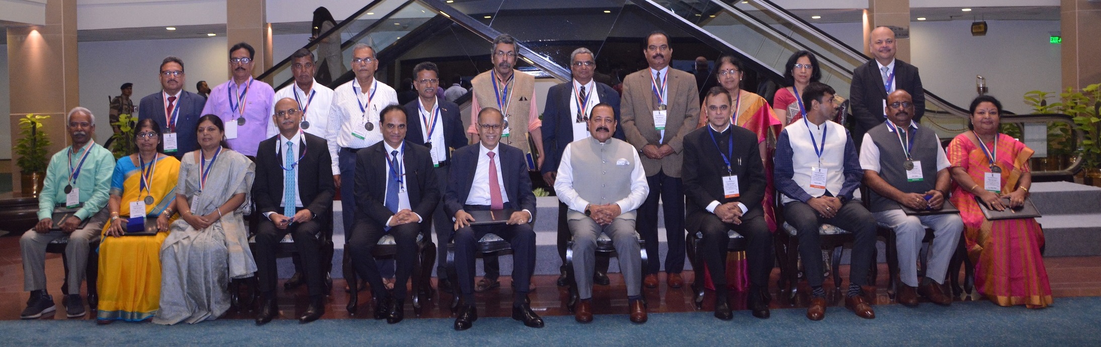 Group Photo with Anubhav Awardee